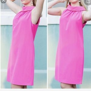 SailtoSable- Neón Pink Rolled Neckline Sheath Dress